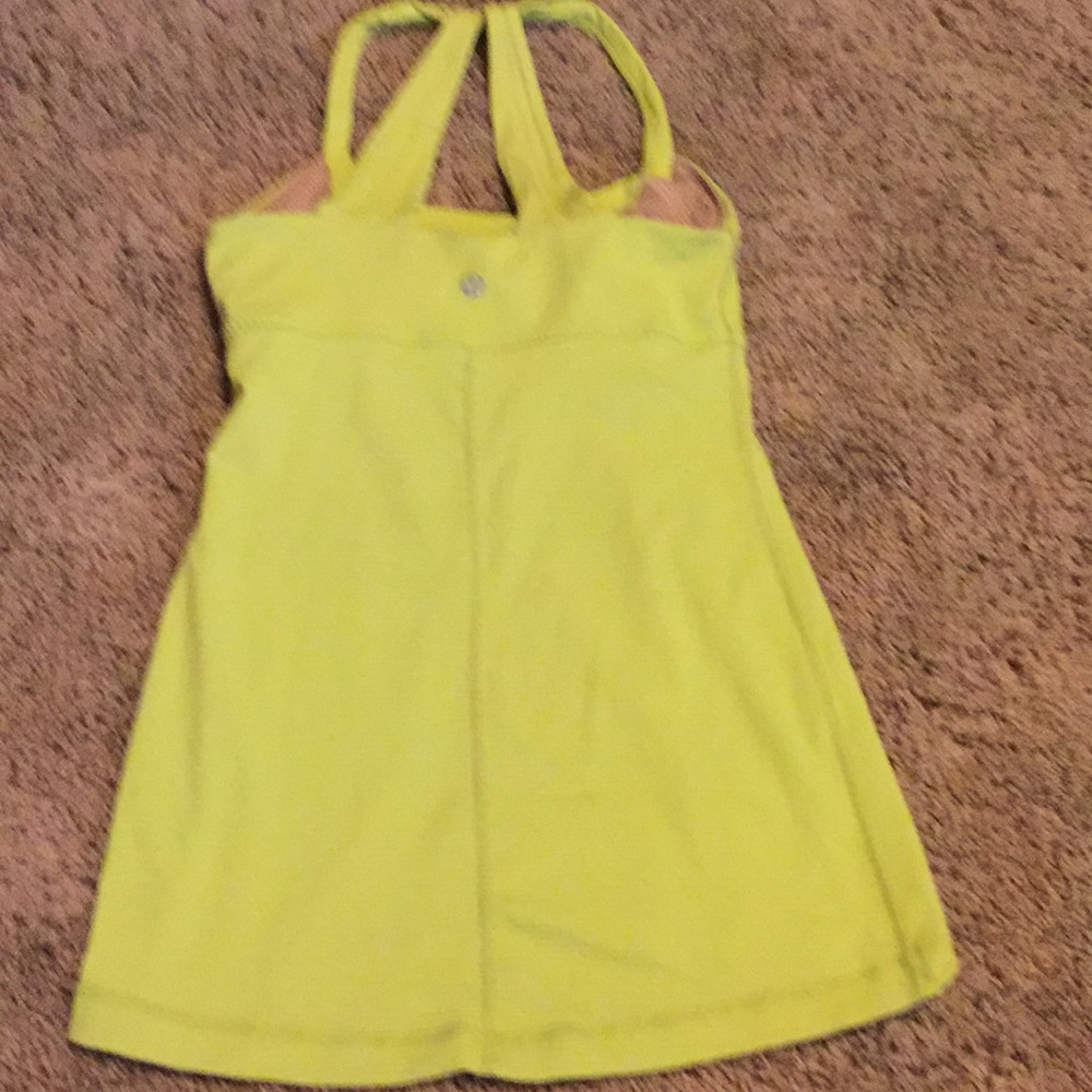 Lululemon tank